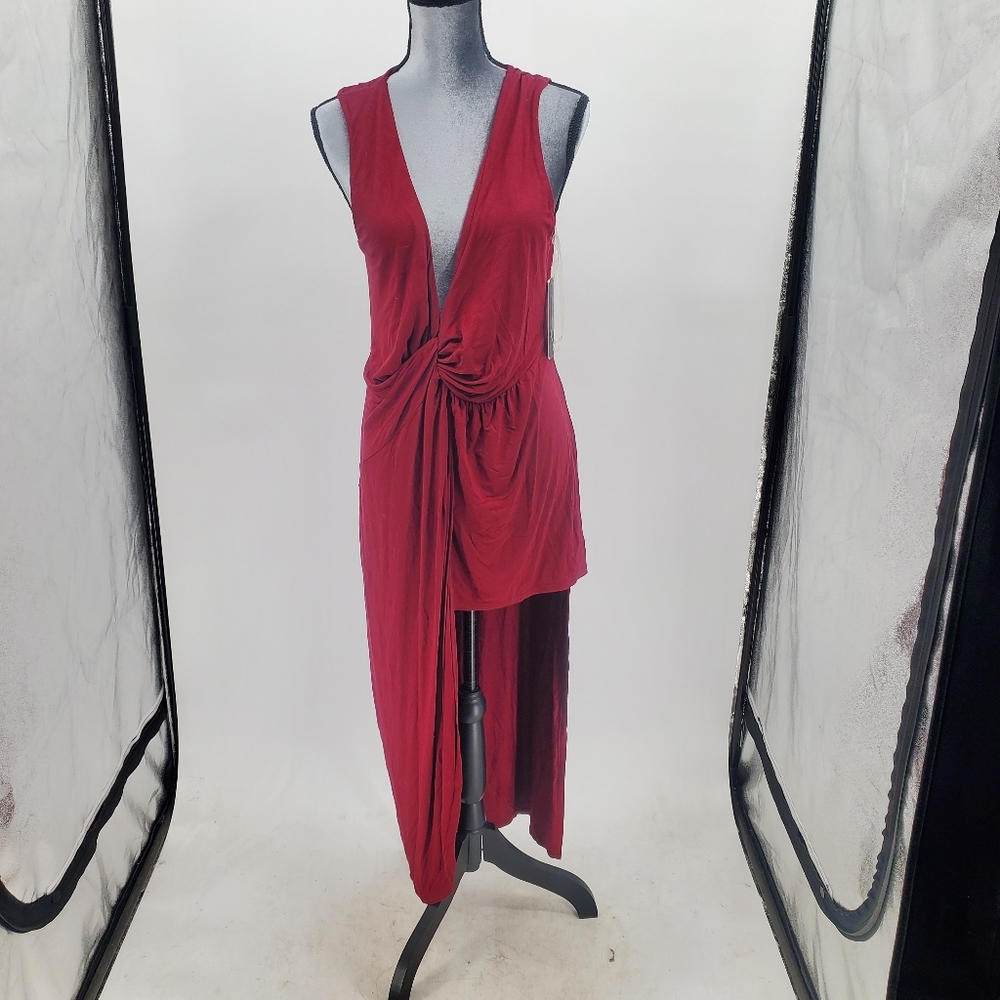 ☆☆ Identity Red Sleeveless Twist Front Asymetrical High Low Dress Size 1X NWT